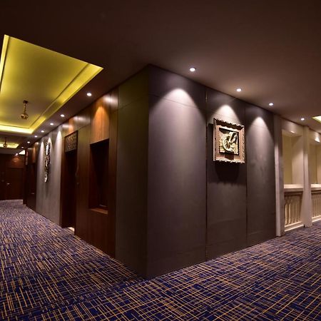 Kamay The Kohinoor Palace - A Heritage Hotel Faizābād エクステリア 写真